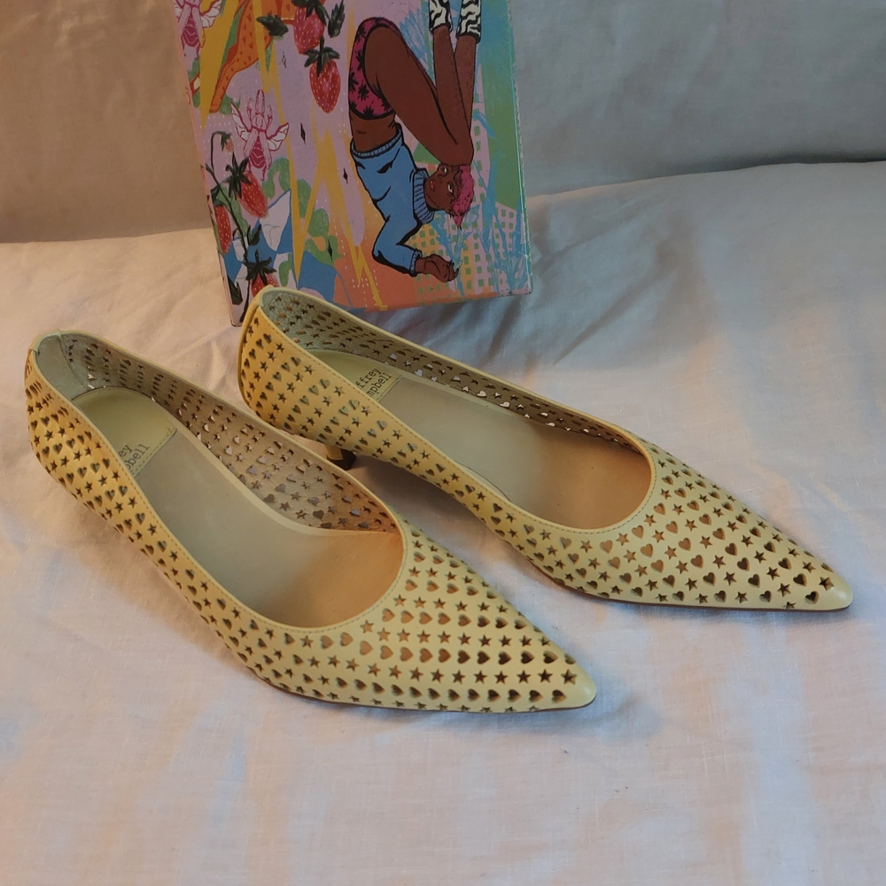 Jeffrey Campbell Yellow Heels with Pointed Toe